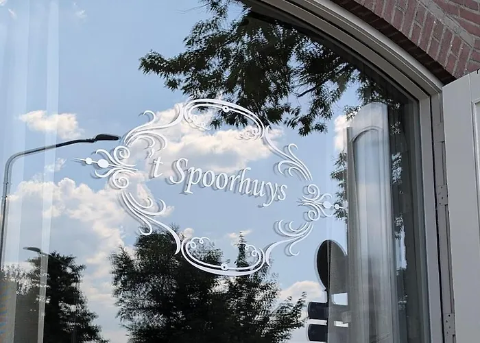 Crash'nstay - 't Spoorhuys * 瓦尔威克